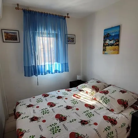 Appart Le Lavandou לה לבאנדו